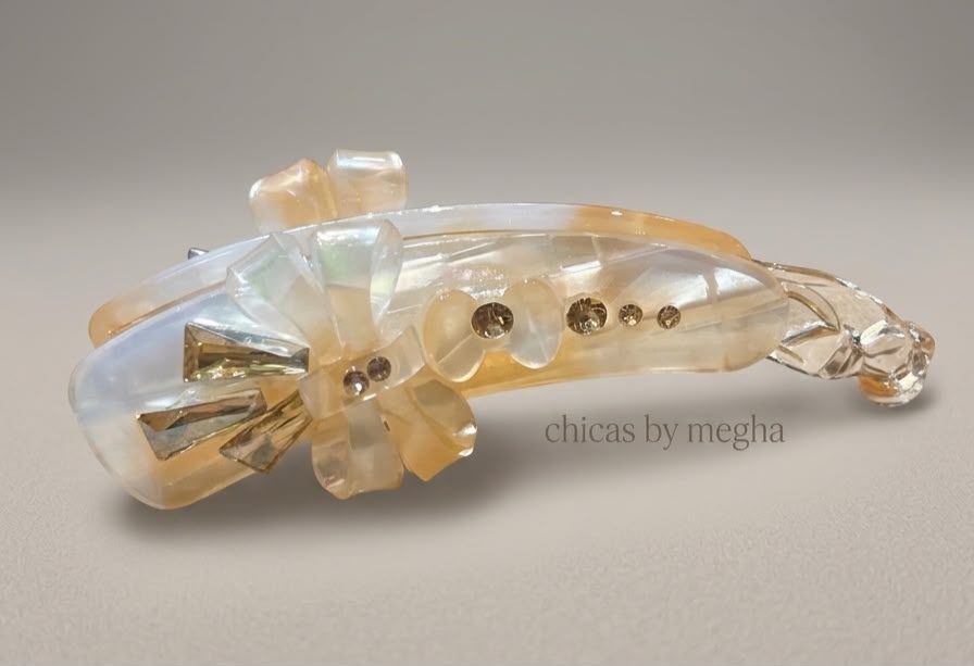 The Crystal Bow Banana Clip