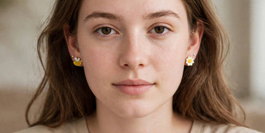 Bee & Smiley Daisy Mismatched Enamel Stud Earrings