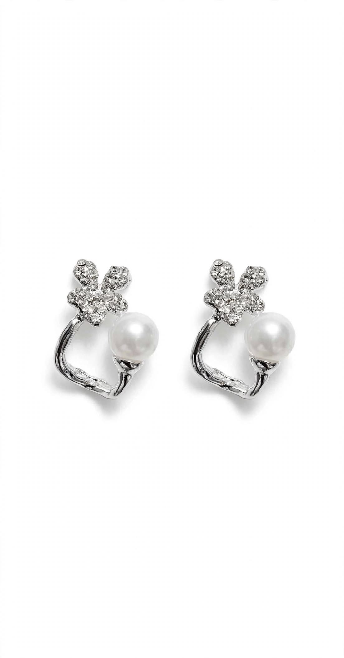 The Fleur & Pearl Open-Hoop Studs