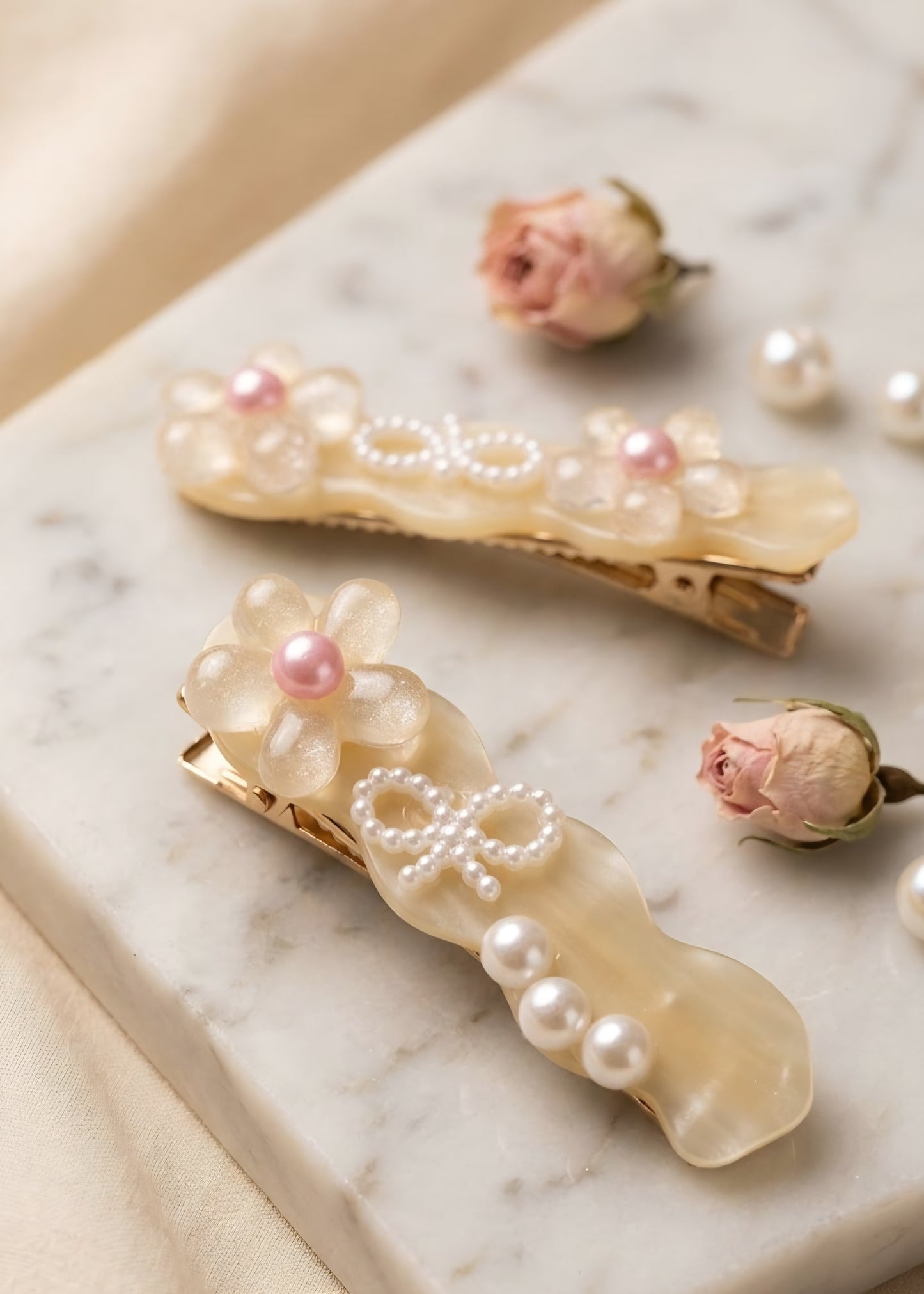 The Pearl Bow & Blossom Hair Clip ( Set of 2)