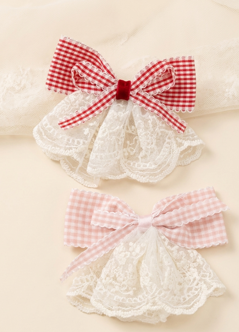 The Picnic Lace Bow Clip