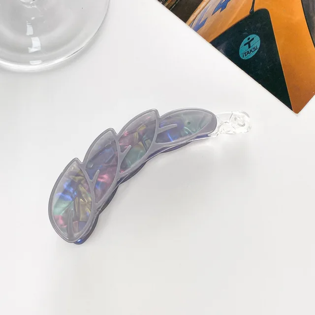 Aura Leaf Banana Clips