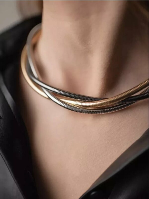 Tri-tone Serpentine Neckpiece