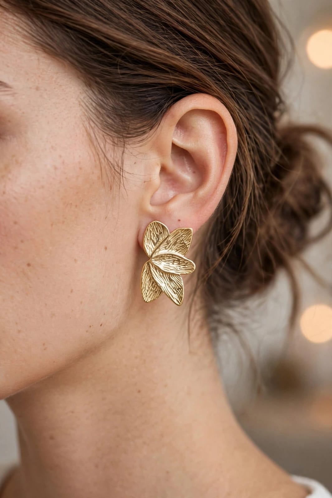 Petal Textured Bloom Stud Earrings - Gold