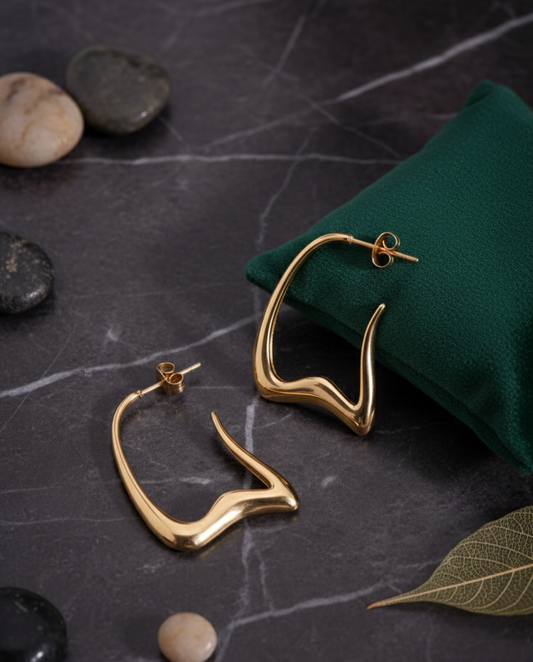 The Sculptural Wave Hoop