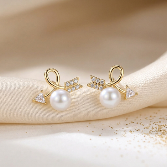 Cupid's Bow Pearl Studs