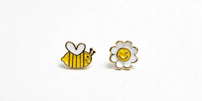 Bee & Smiley Daisy Mismatched Enamel Stud Earrings