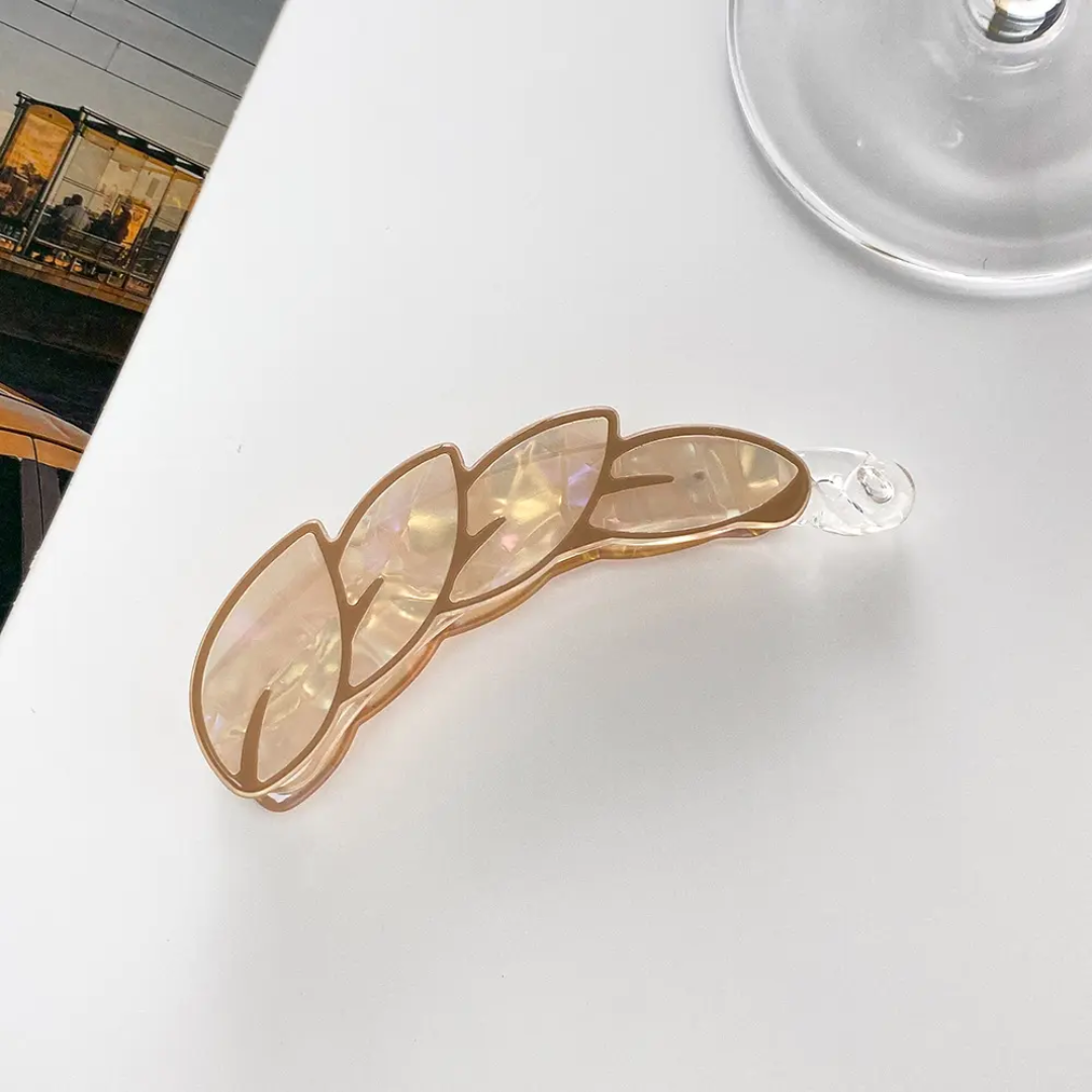 Aura Leaf Banana Clips